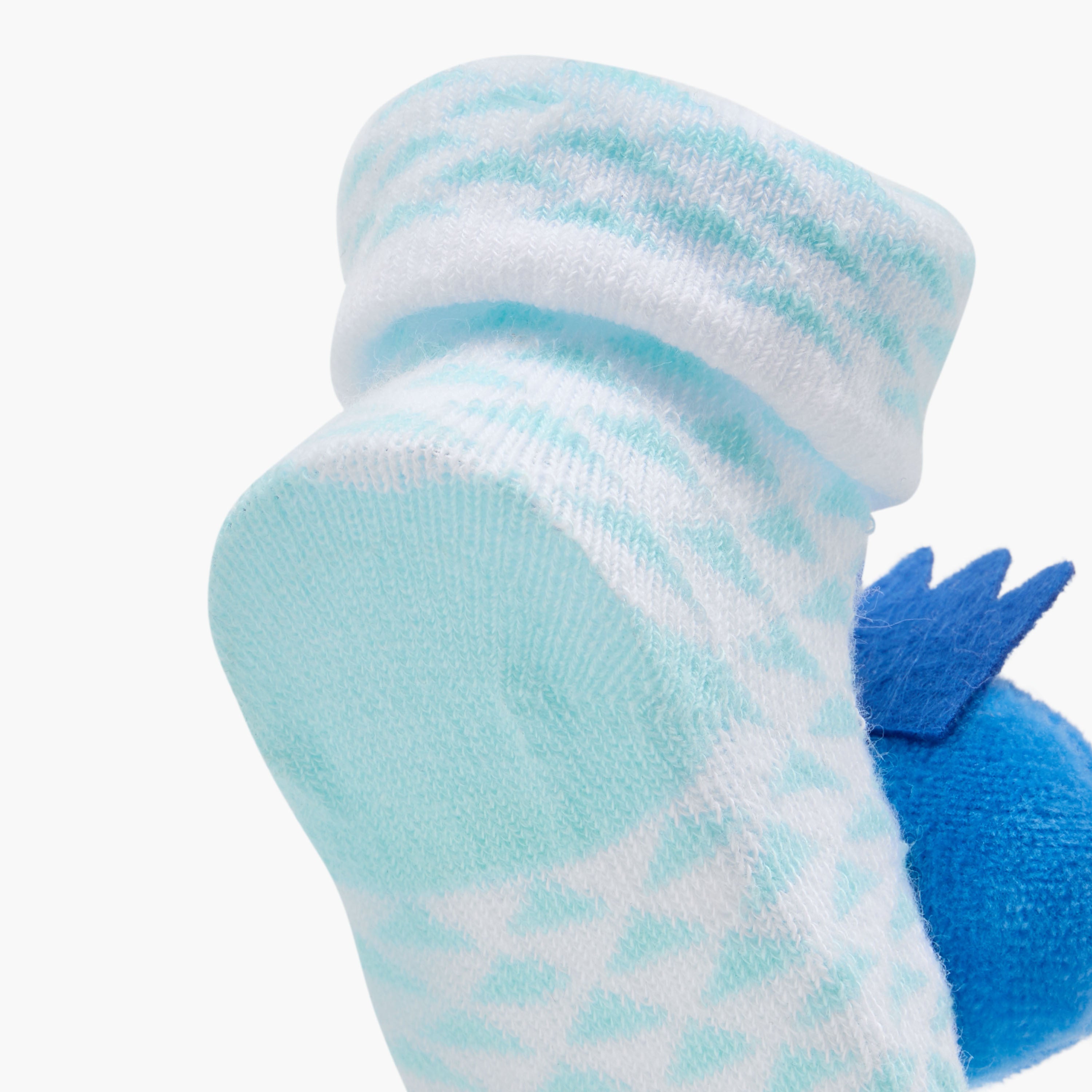Juniors 3D Fish Applique Slip-On Booties