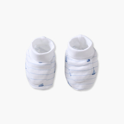Set of 9 Juniors Clothing Gift Set with Sail Boat Print