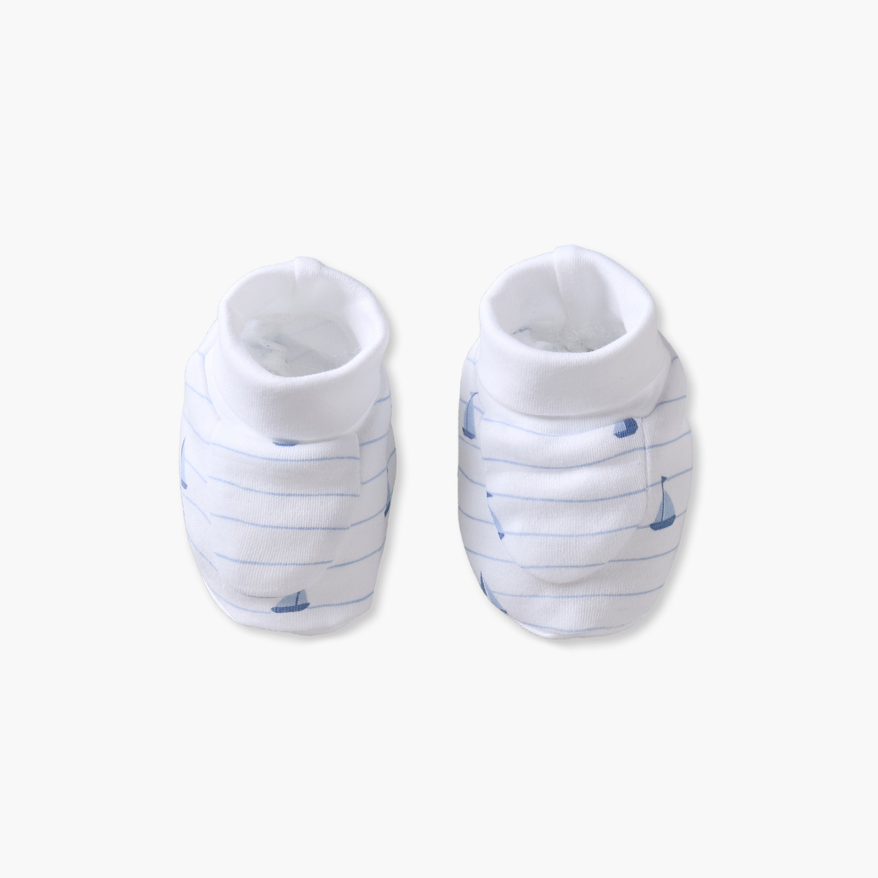 Set of 9 Juniors Clothing Gift Set with Sail Boat Print