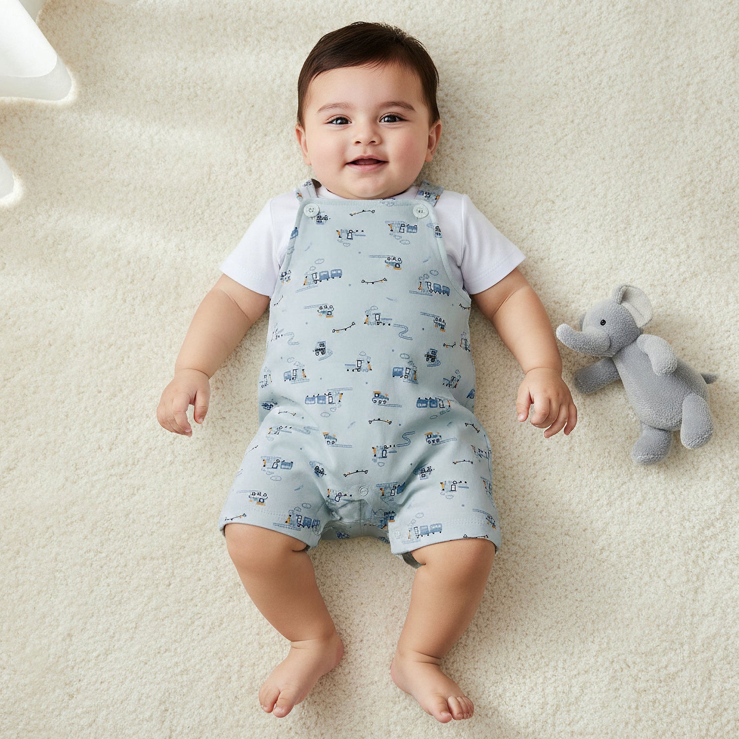 Juniors Crew Neck Short Sleeve T-shirt and Dungaree Set with Train Print