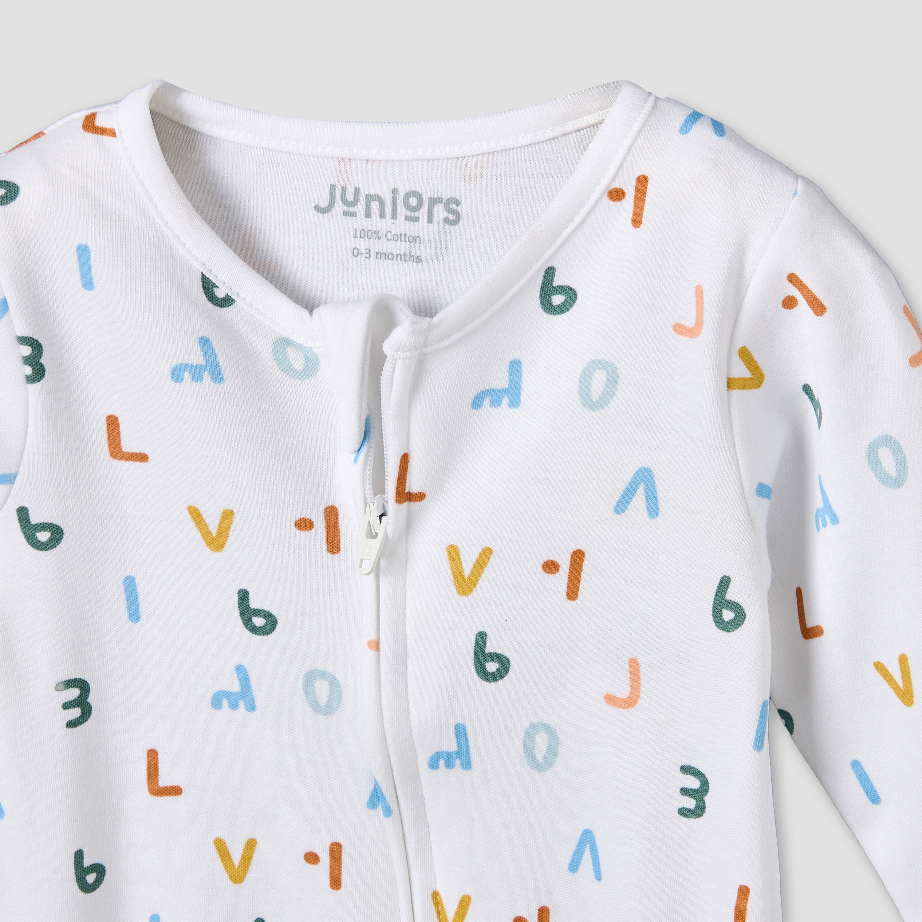 Juniors Cotton Round Neck Long Sleeves Sleepsuit with Alphabet Print
