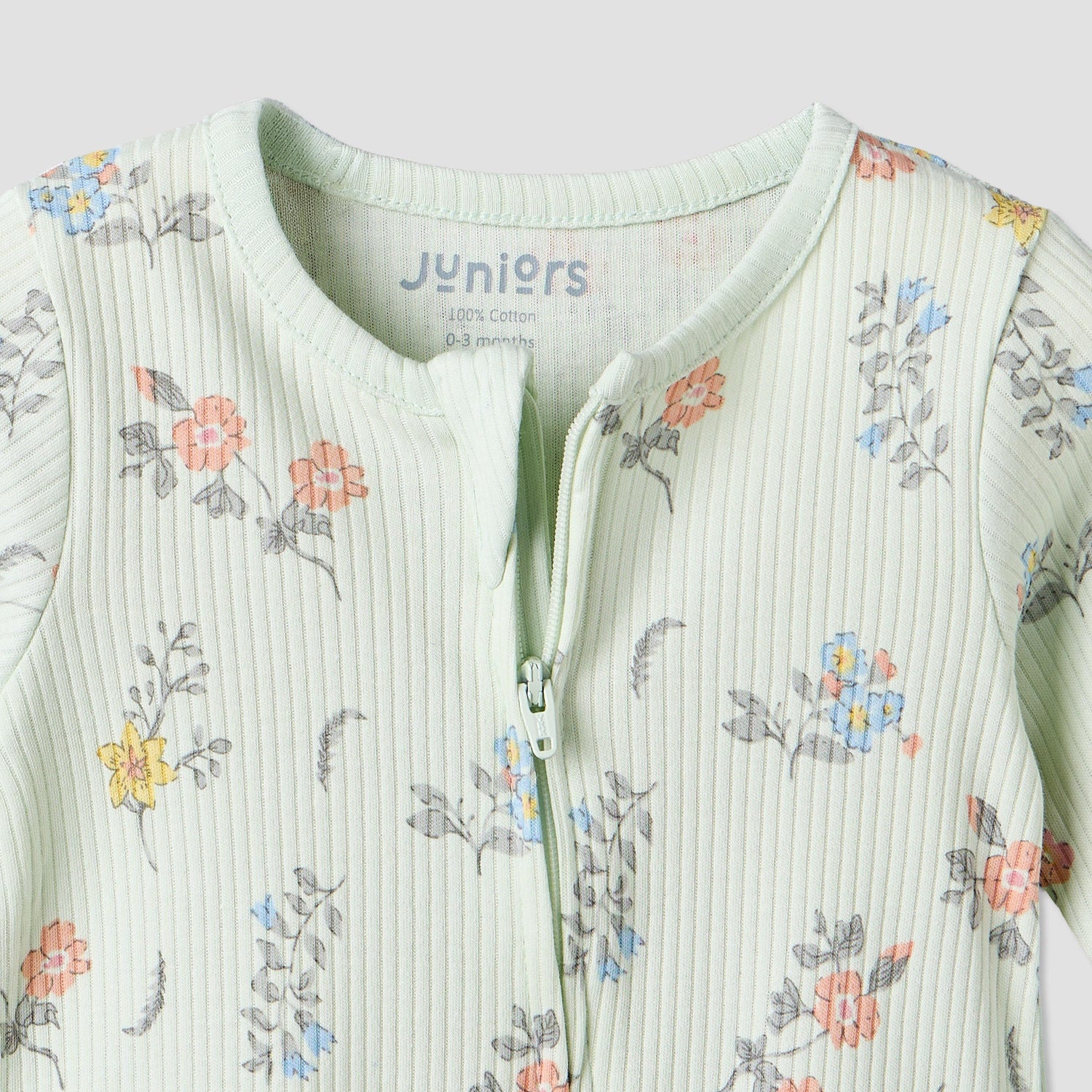 Juniors Cotton Crew Neck Long Sleeves Sleepsuit with Floral Print