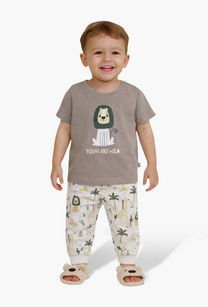 Victor and Jane Lion Printed Cotton T-Shirt &amp; Pajama Set-undefined-image-1