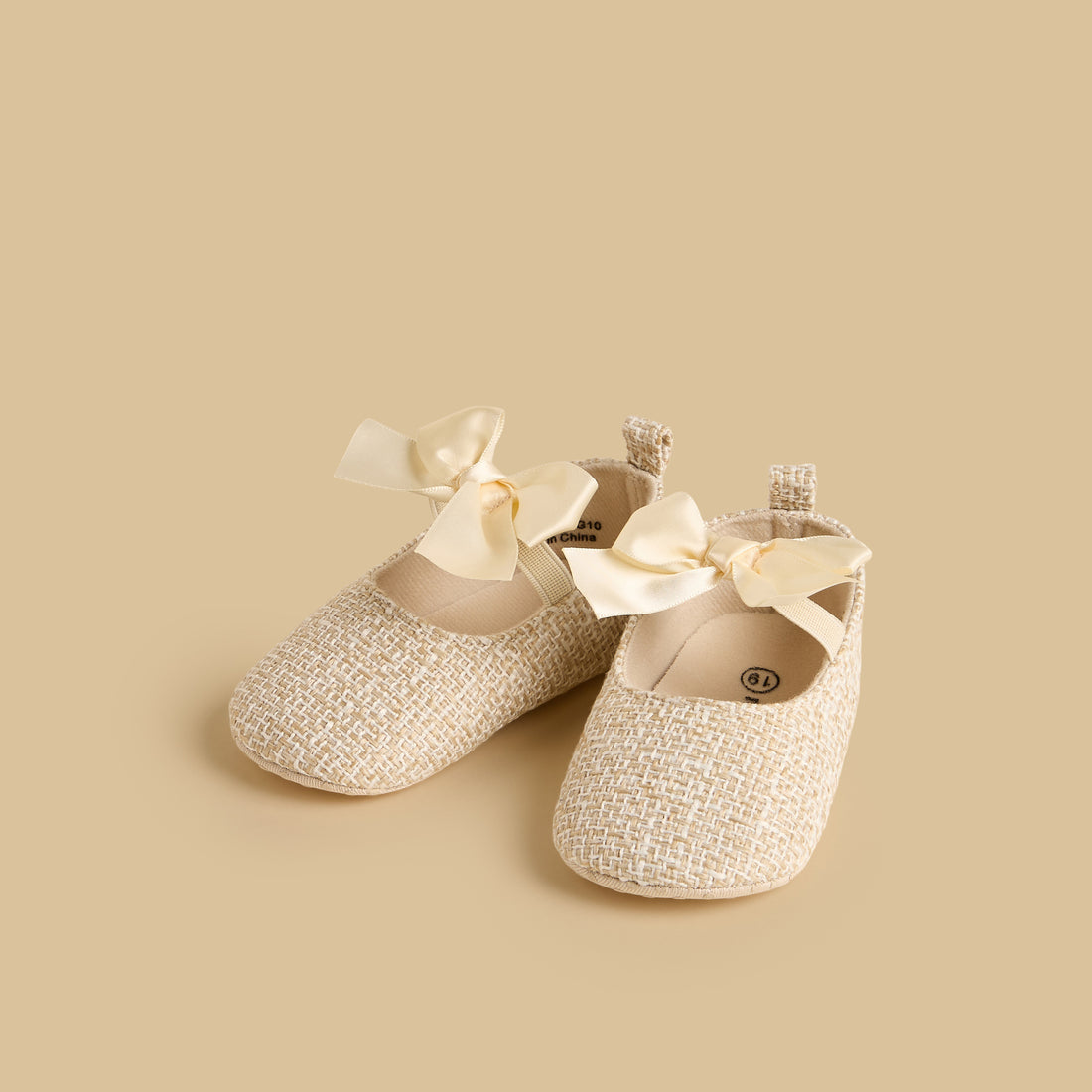 Bow Accent Booties - Cream / 17
