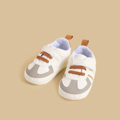 Panelled Booties with Hook and Loop Closure - White / 17