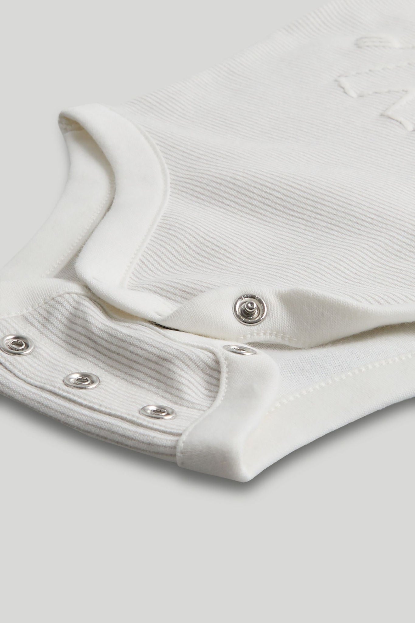 Lion Extendable Bodysuit
