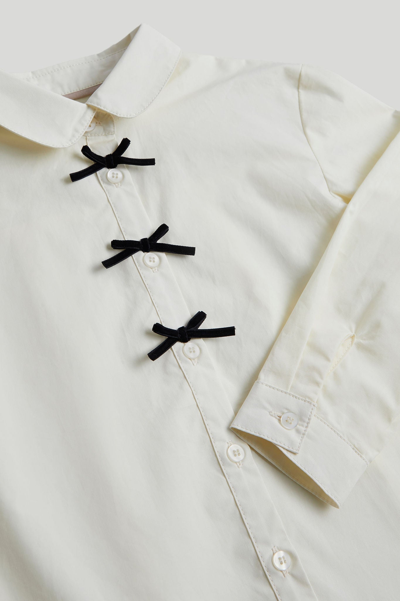Cream Back Pleated Shirt