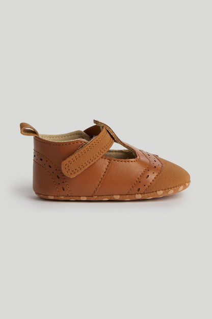 Brown T-Bar Pram Shoes - Brown / 12-18 Months