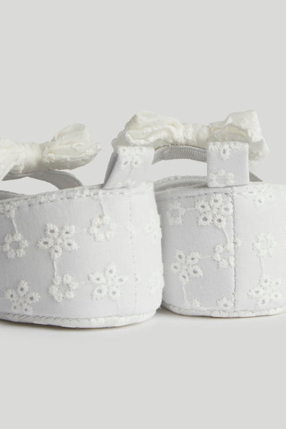 White Broderie Pram Shoes and Headband