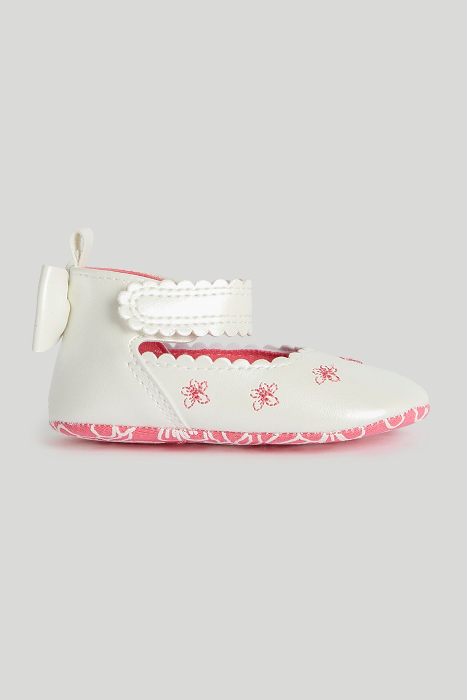 White Pram Shoes - Multi / 12-18 Months