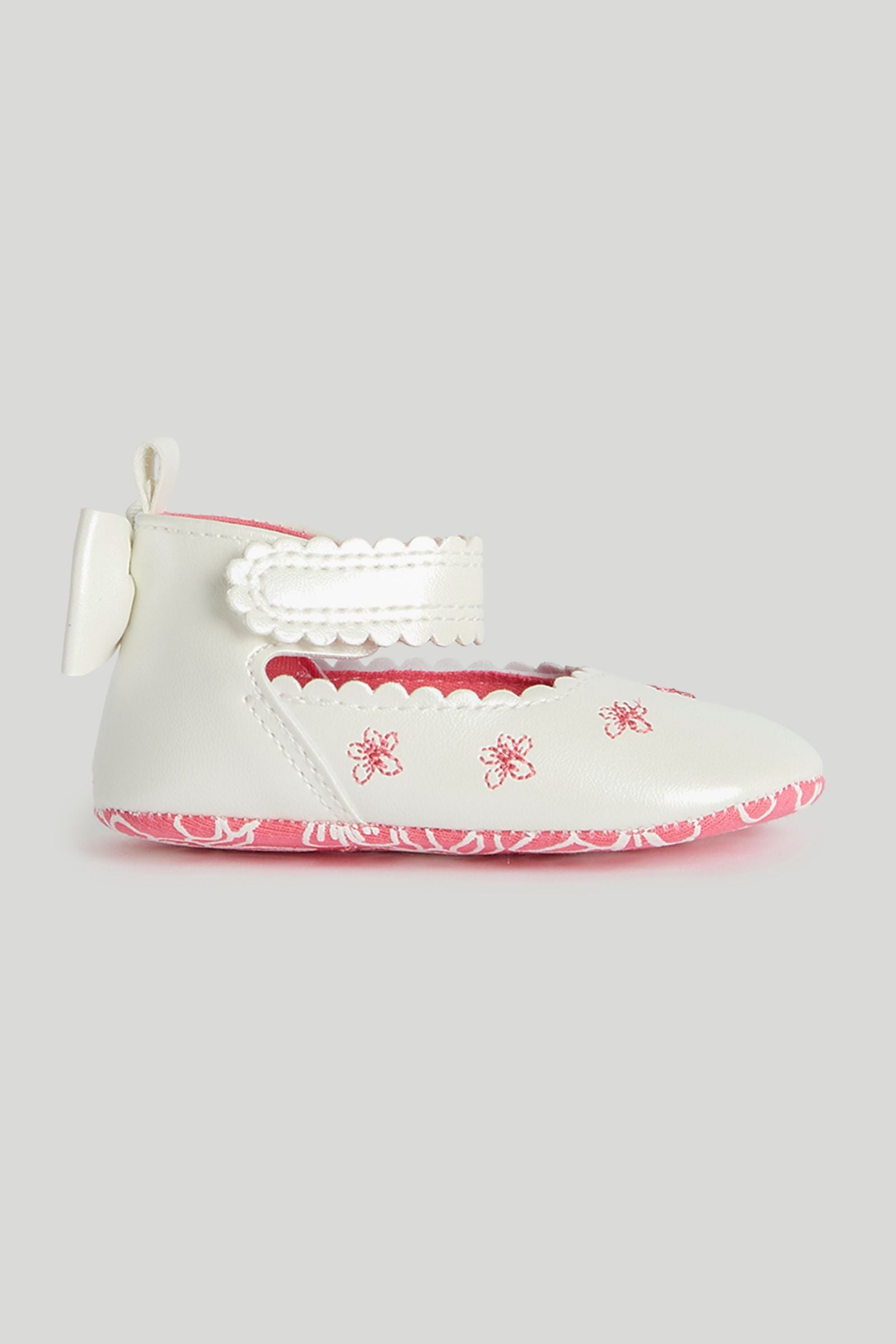 White Pram Shoes - Multi / 12-18 Months