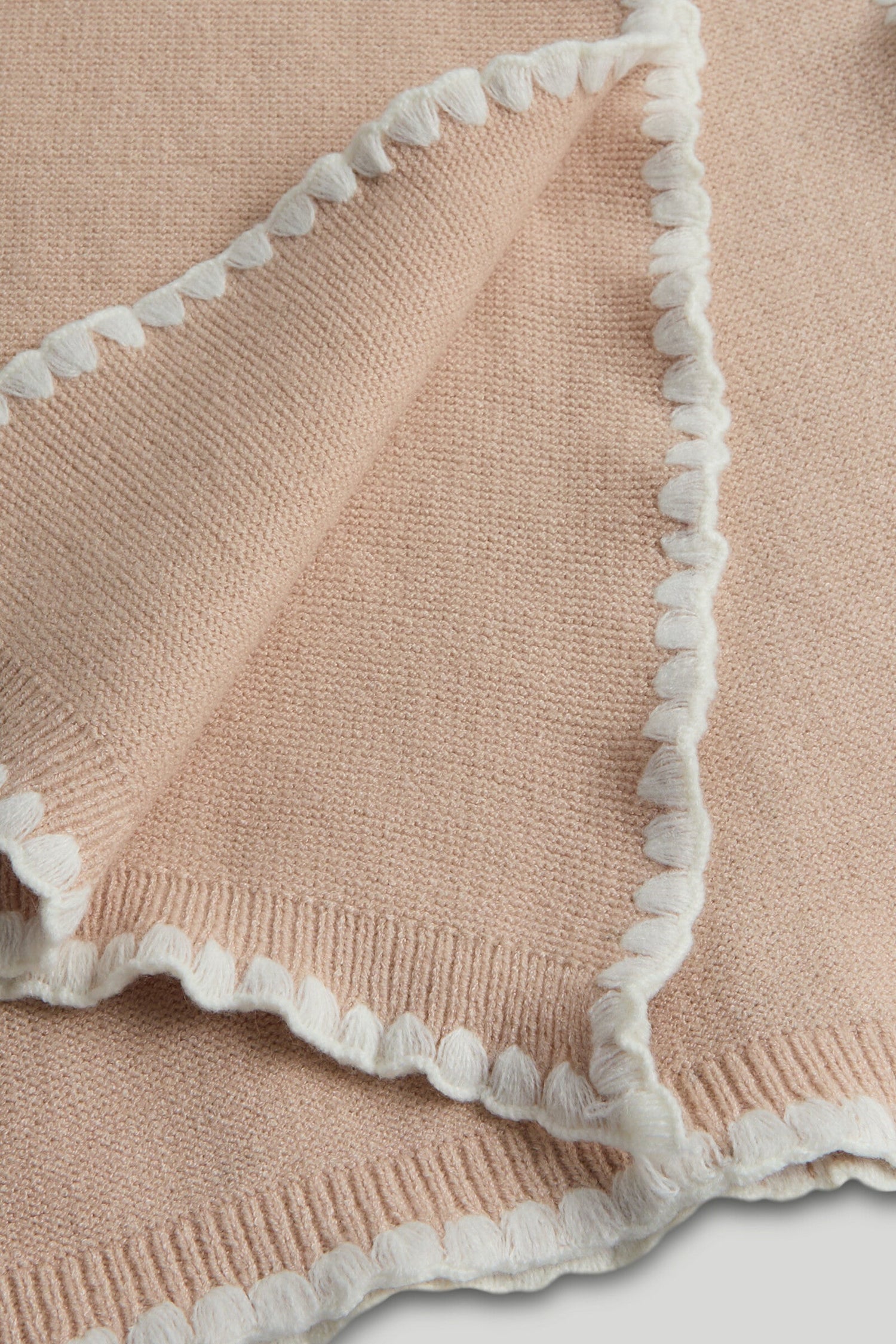 Cream Knitted 4-Piece Knitted Set