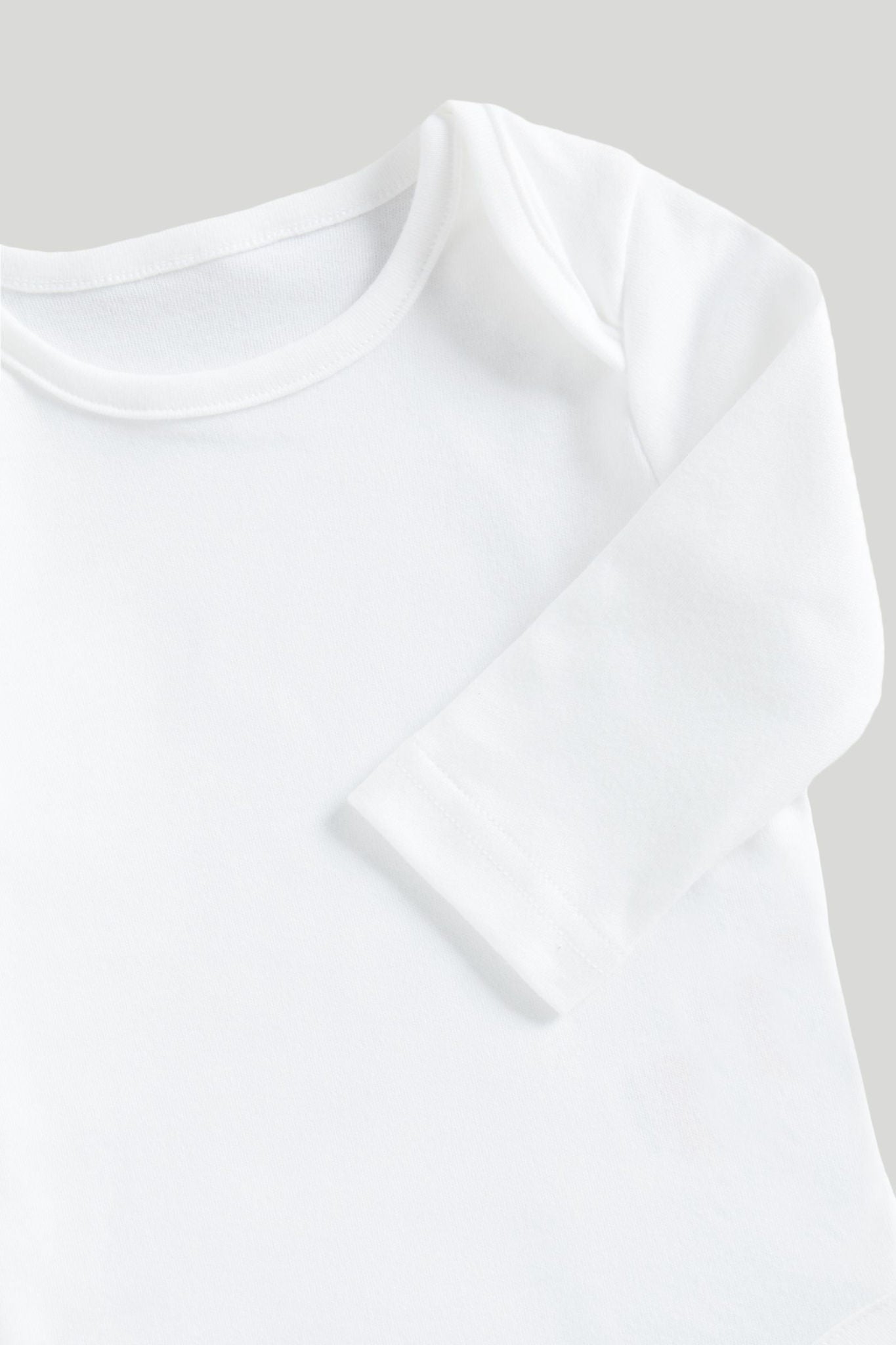 7 Pack White Long-Sleeved Bodysuits