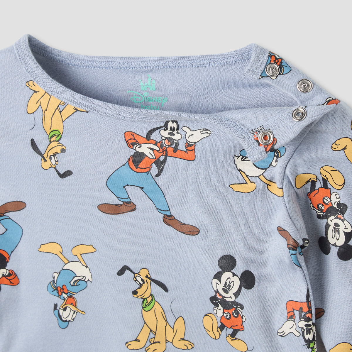 Disney Mickey Mouse and Friends Print T-shirt and Pyjama Set