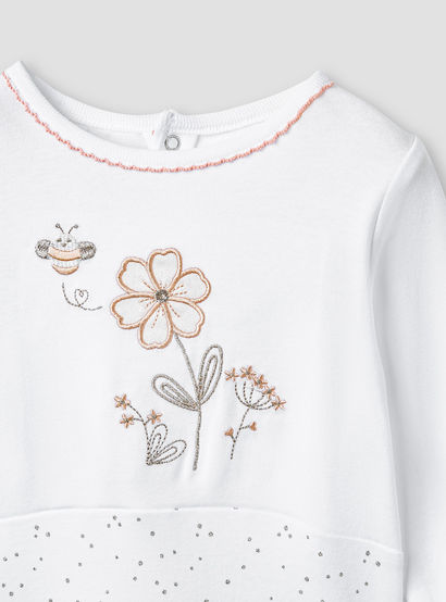 Giggles Embroidered Sleepsuit with Long Sleeves and Button Closure-baby-girls-clothing-nightwear-sleepsuits-image-3