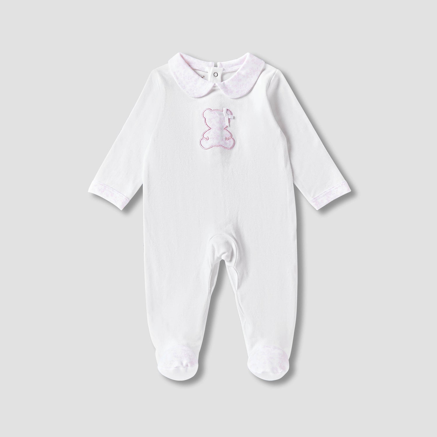 Set of 6 Giggles Clothing Gift Set with Embroidery