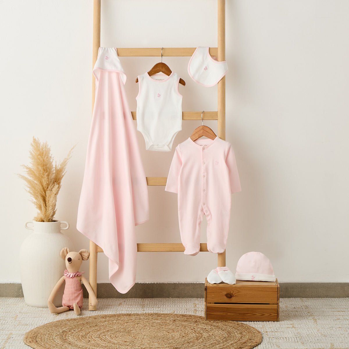 Set of 6 Giggles Clothing Gift Set with Embroidery