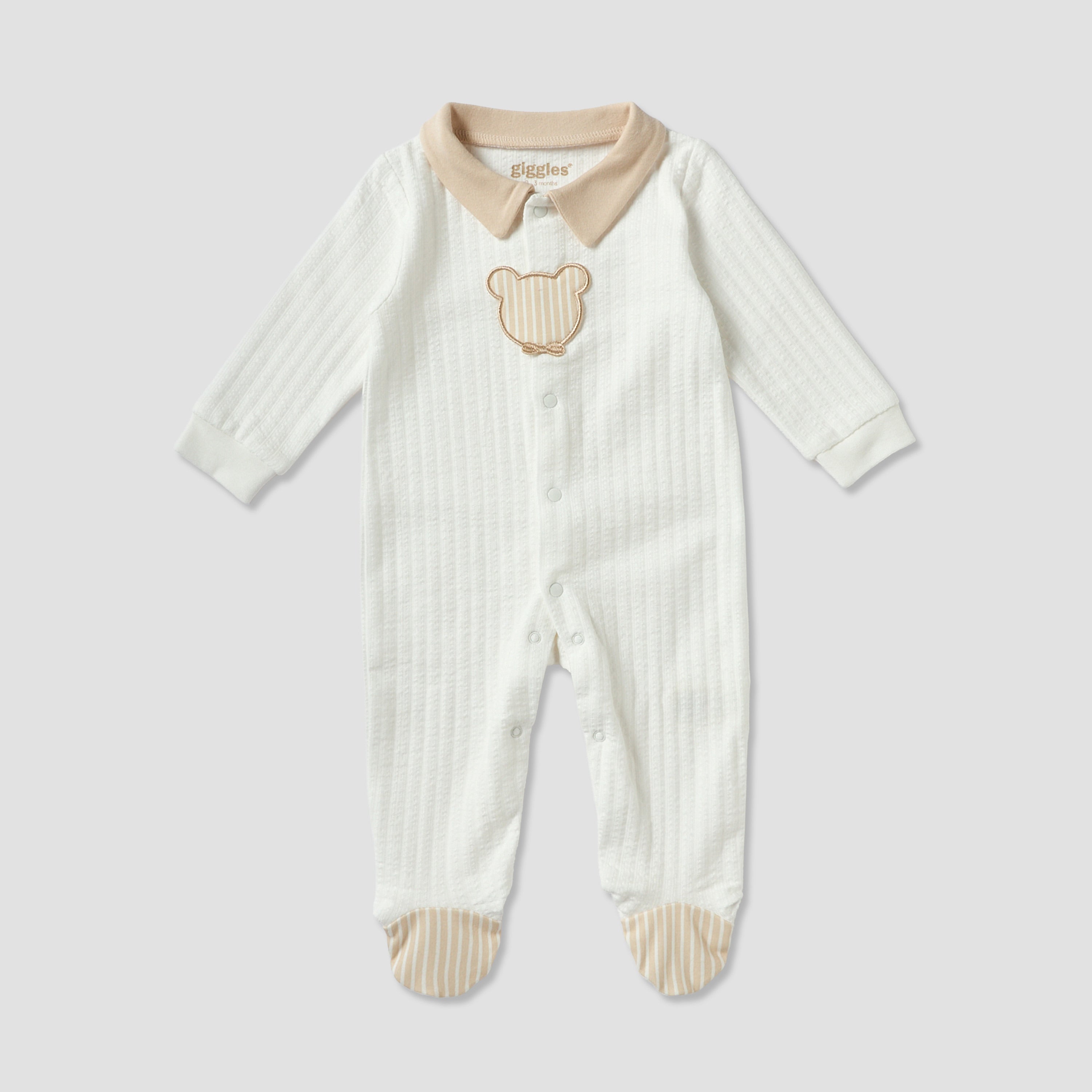 Set of 4 Giggles Clothing Gift Set with Bear Applique