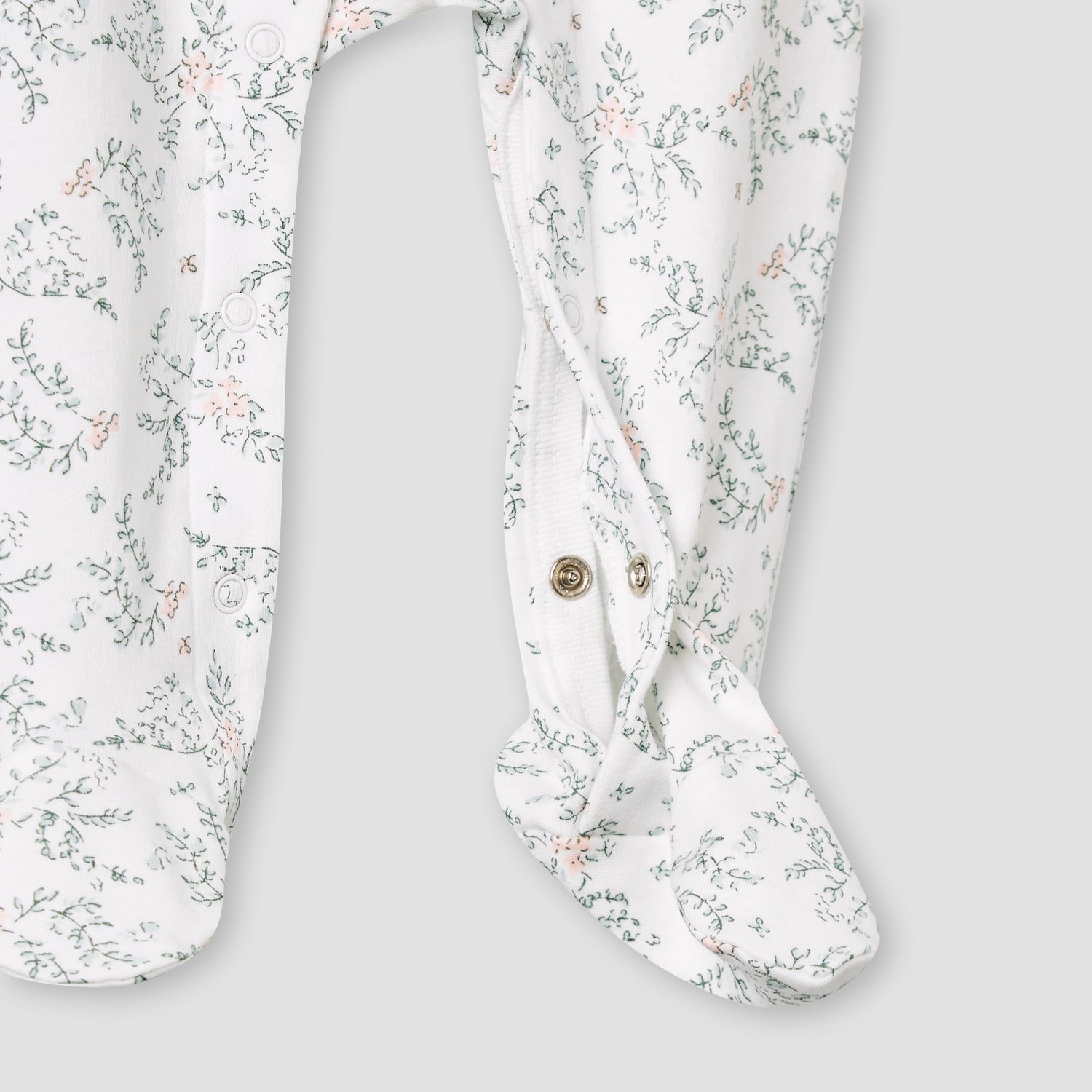 Giggles Cotton Round Neck Long Sleeves Sleepsuit with Floral Embroidery