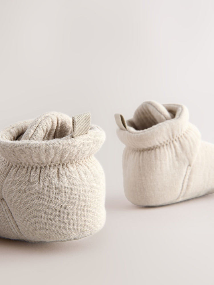 Neutral Muslin Wrap Baby Slipper Boots (0-18mths) - Size Up To 3 Months (50 - 62cm)