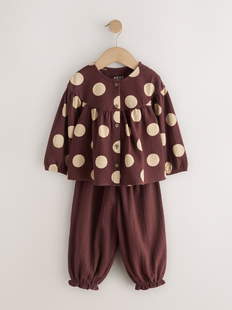 Brown/Cream