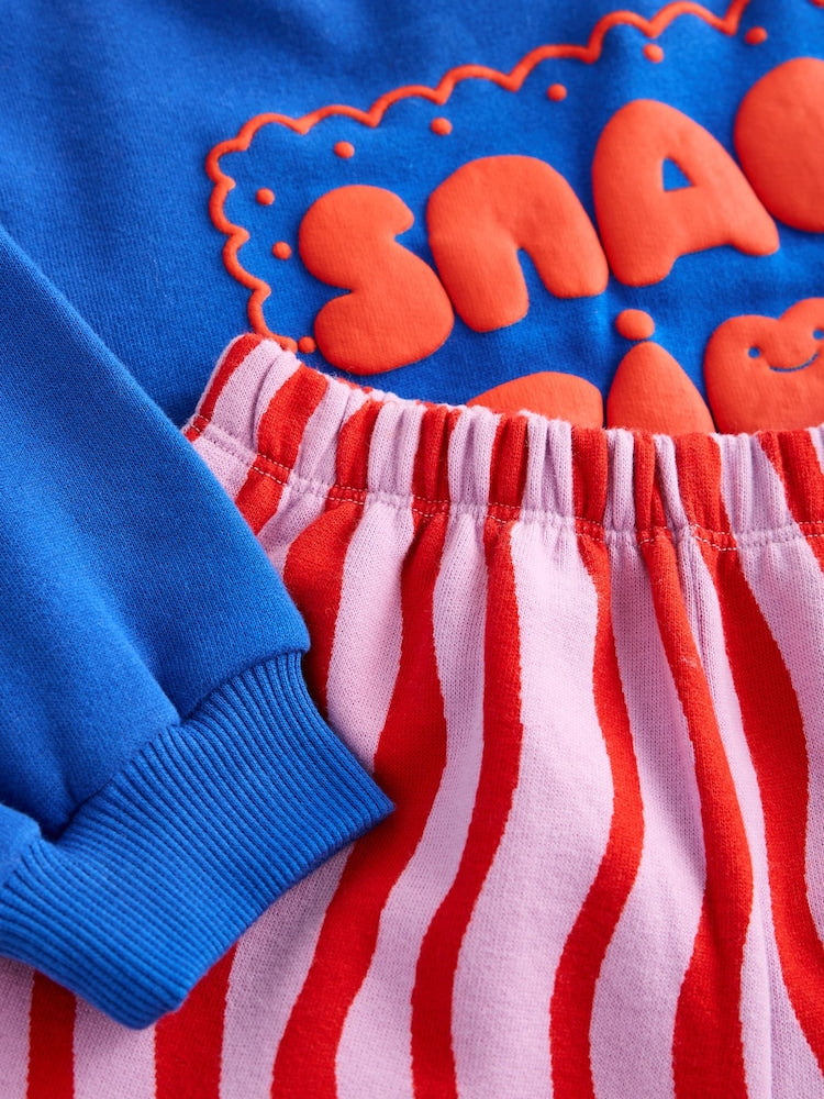 Cobalt Blue Snack Time