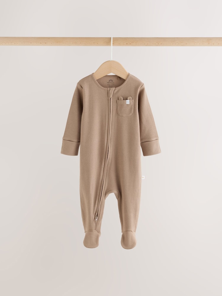 Neutral Brown Bear