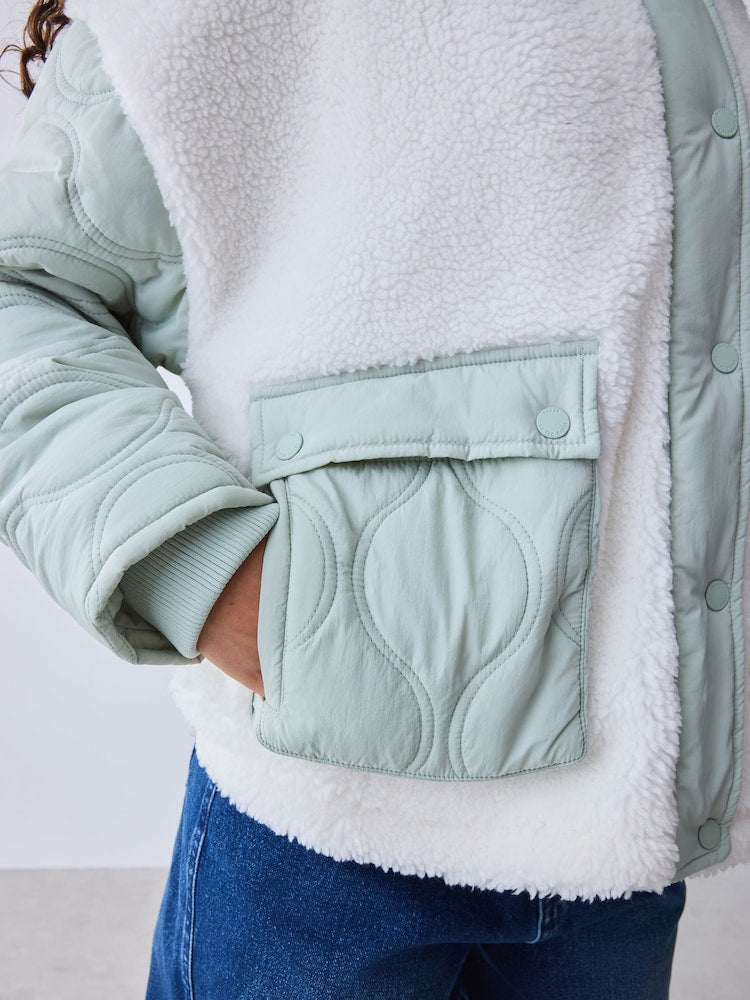Baker by Ted Baker Cream Borg Fleece &amp; Nylon Mix Quilted Funnel Neck Jacket
