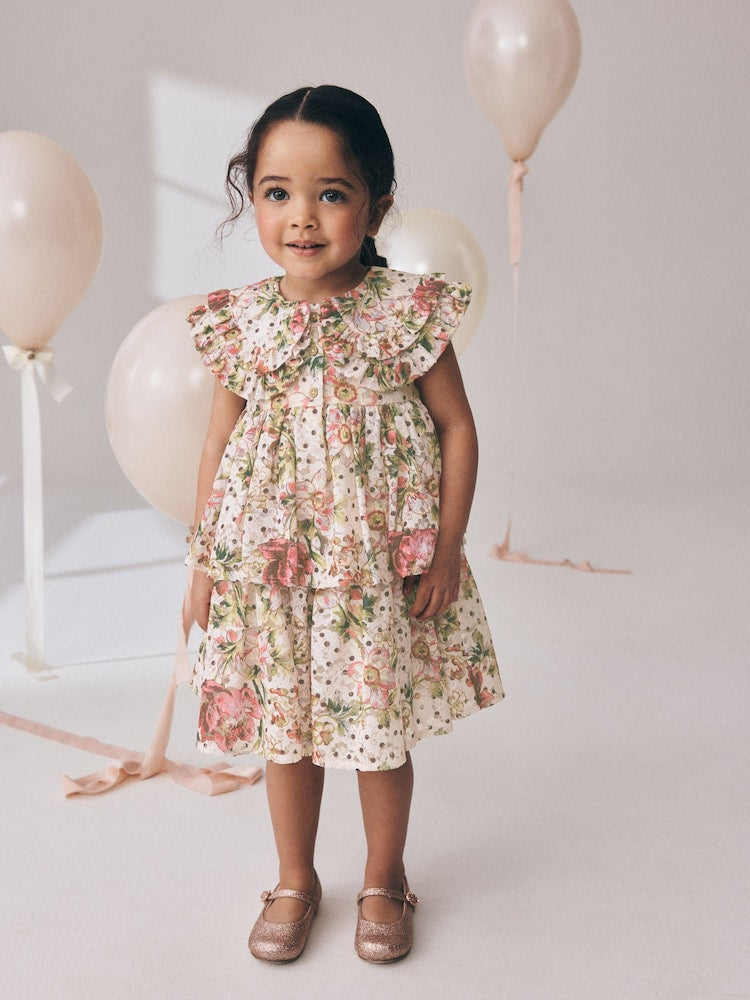 Floral Sleeveless Lace Collar Tiered
