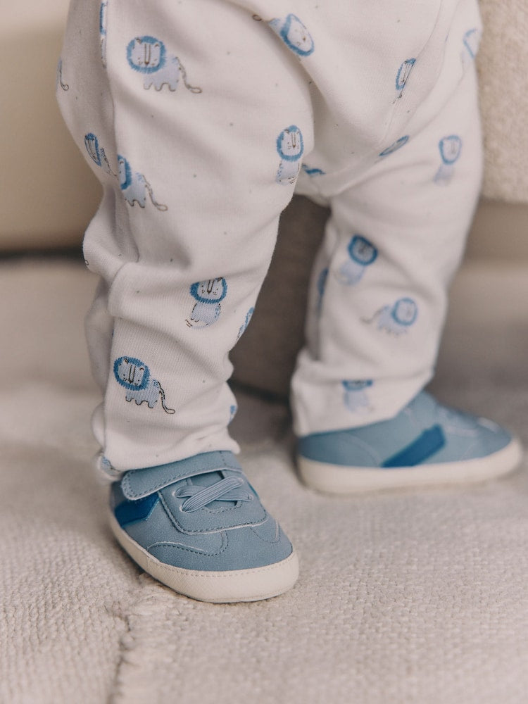 Blue Touch Fastening Baby Trainers (0-2mths) - Size Up To 3 Months (50 - 62cm)