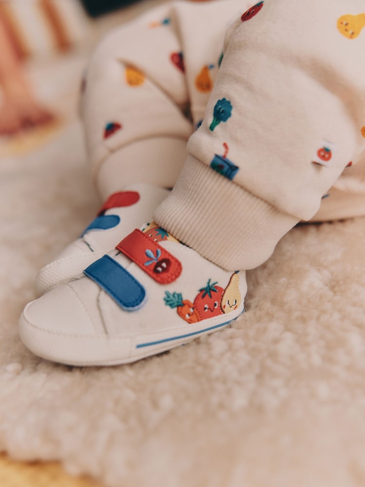 White Veggies Touch Fastening Baby Trainers (0-2mths)