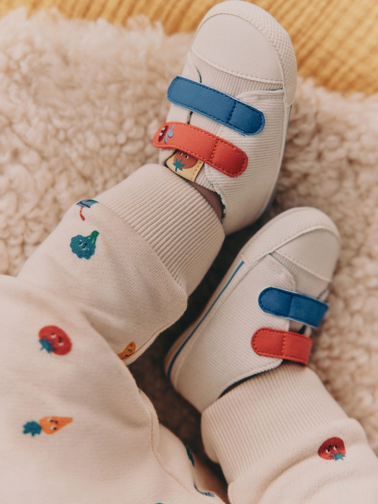 White Veggies Touch Fastening Baby Trainers (0-2mths)
