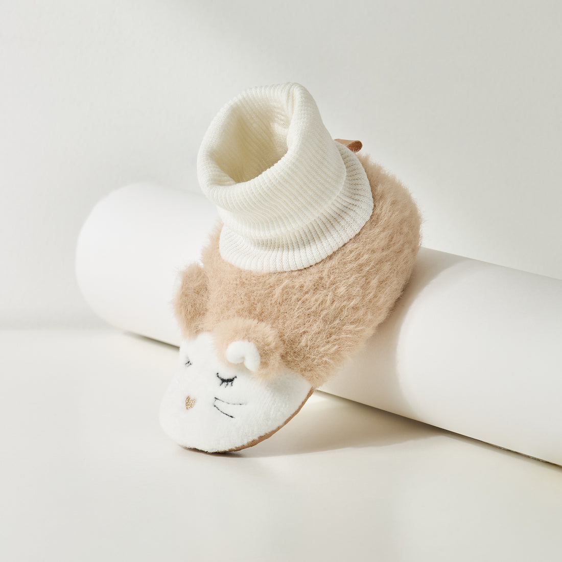 Faux Fur Textured Booties with Ear Applique - Brown / 17