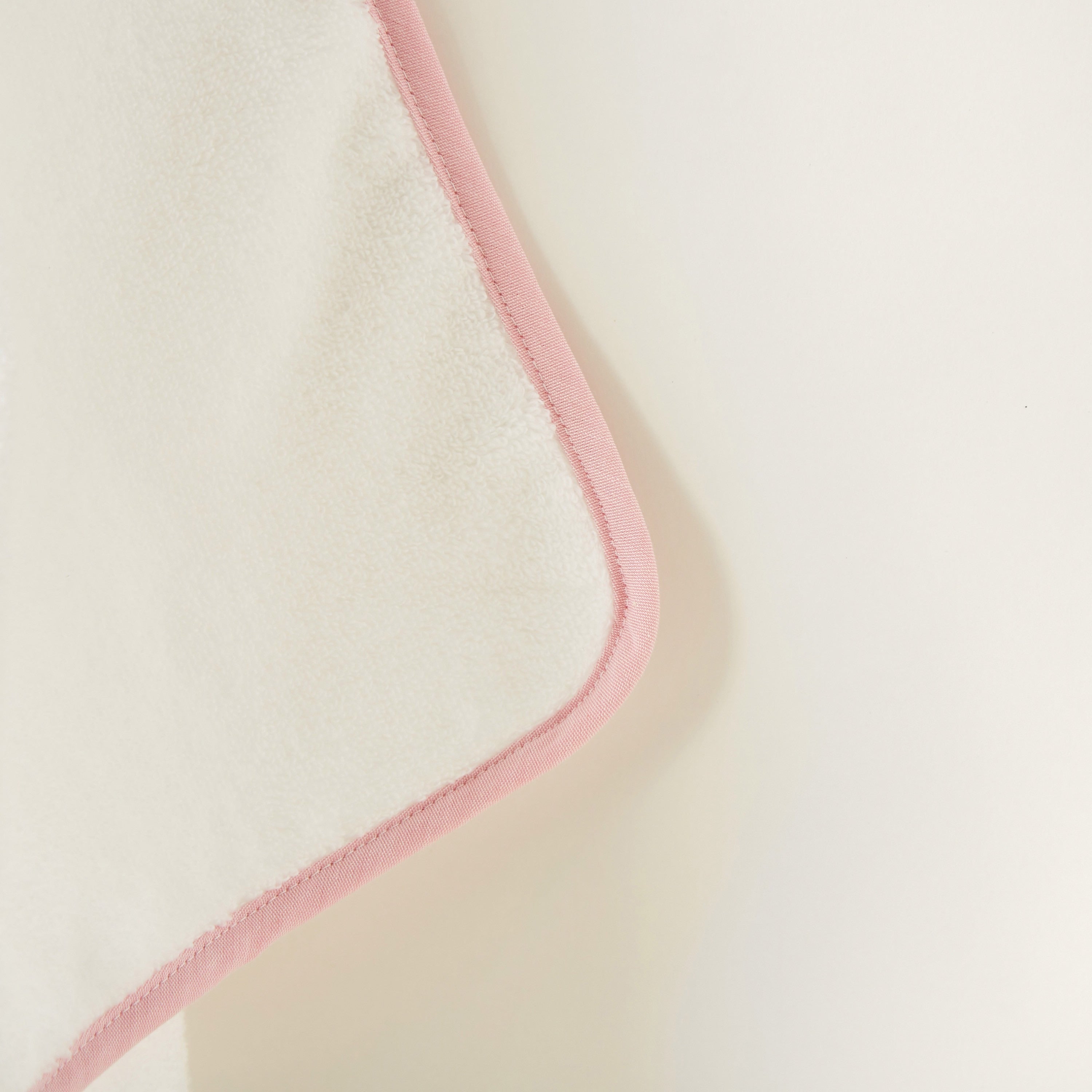 Giggles Embroidered Hooded Towel - 75x75 cms