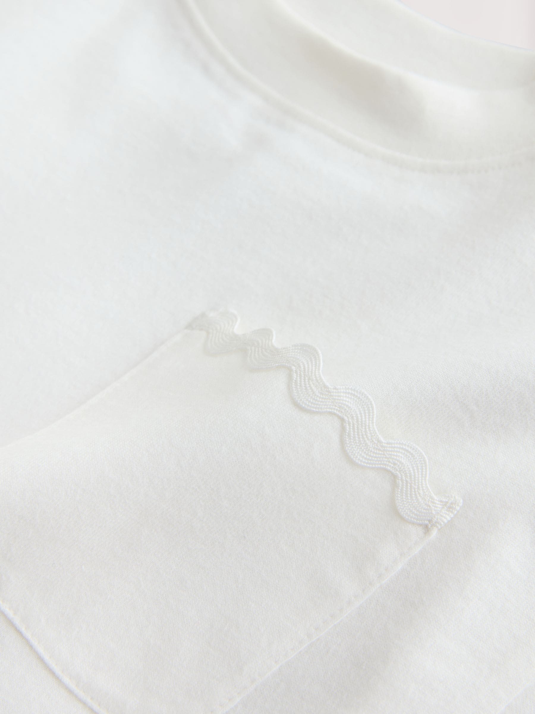 Ecru White Short Sleeve Ric Rac Trim T-Shirt (3mths-7yrs) - Size 3-6 Months (62-68cm)