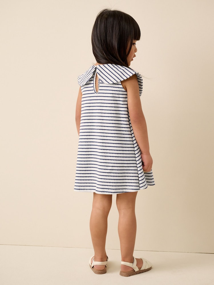 Monochrome Bow Collar