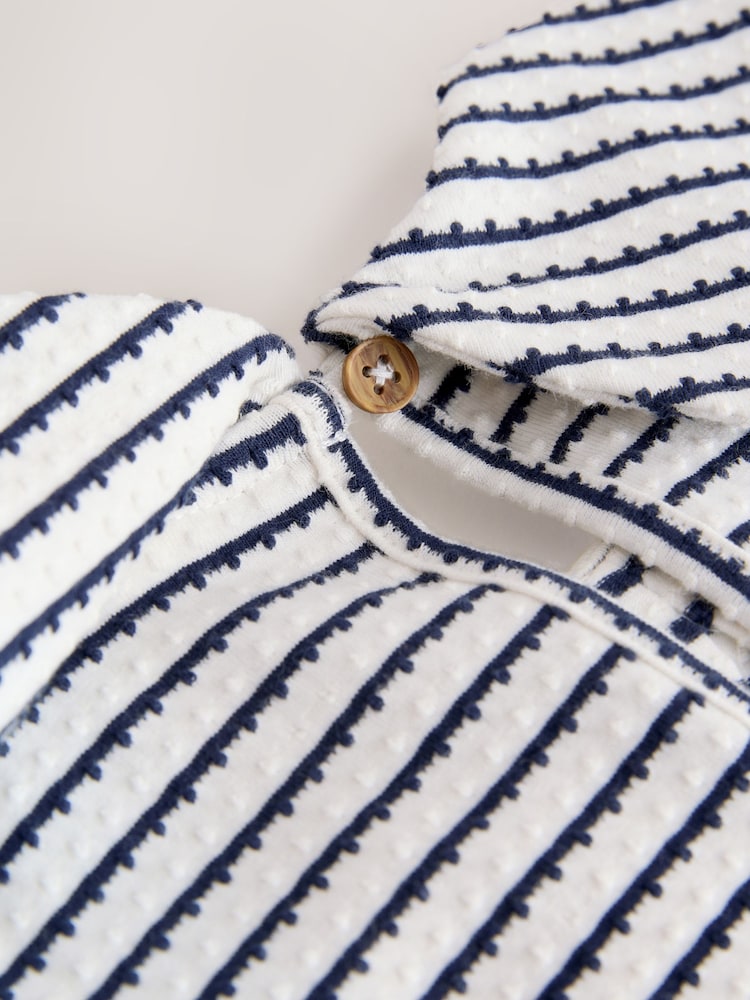 Monochrome Bow Collar