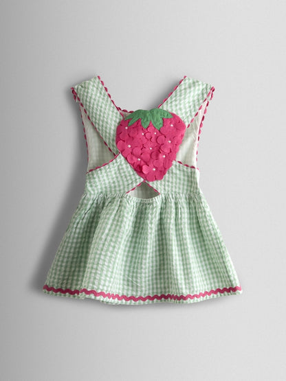 JoJo Maman Bébé Green Gingham Strawberry Cross Back Appliqué Top &amp; Short Set