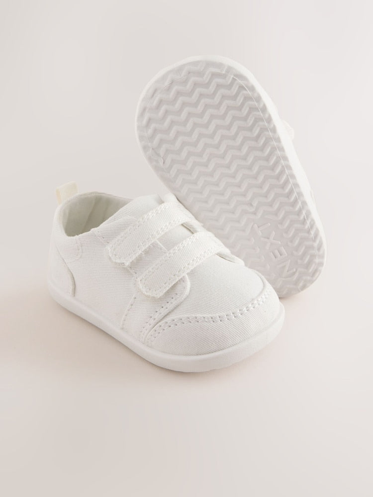 White Touch Fastening Baby Crawler Trainers (0-2mths)