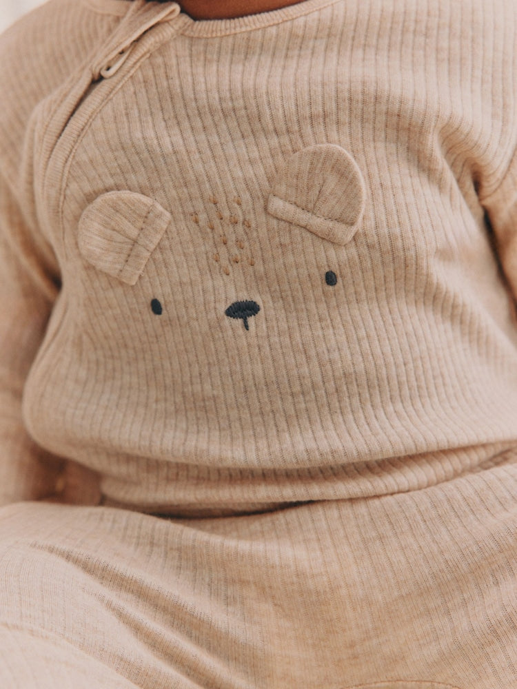 Neutral Bear