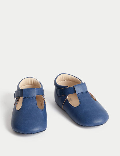 Baby Riptape Pram Shoes (0-18 Mths)