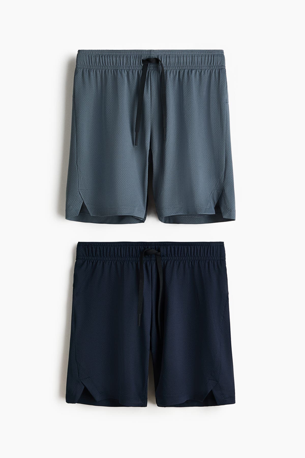 2-pack sports shorts with DryMove™