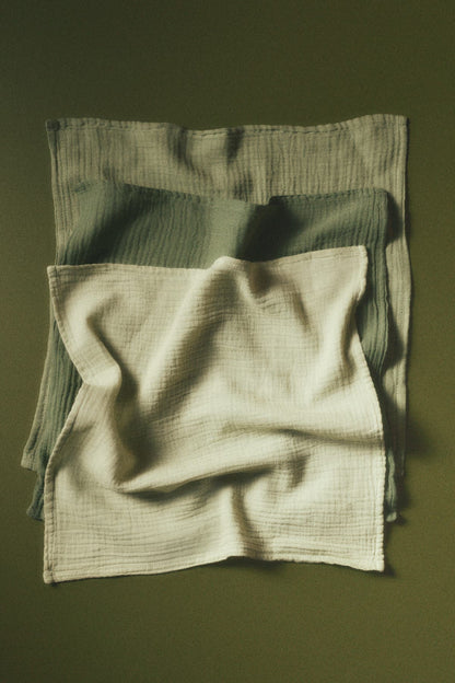 3-pack muslin comfort blankets