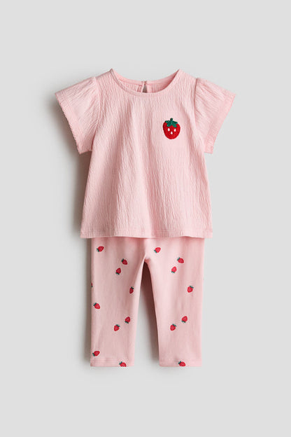 2-piece top and leggings set