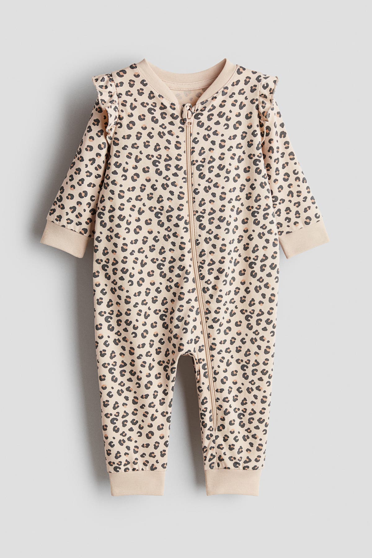 Patterned sleepsuit